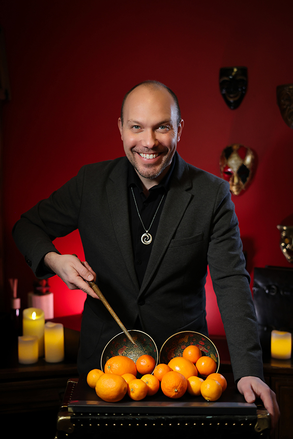 Magician Byron Grey performs at CCPL Saturday, June 3, 1:30pm